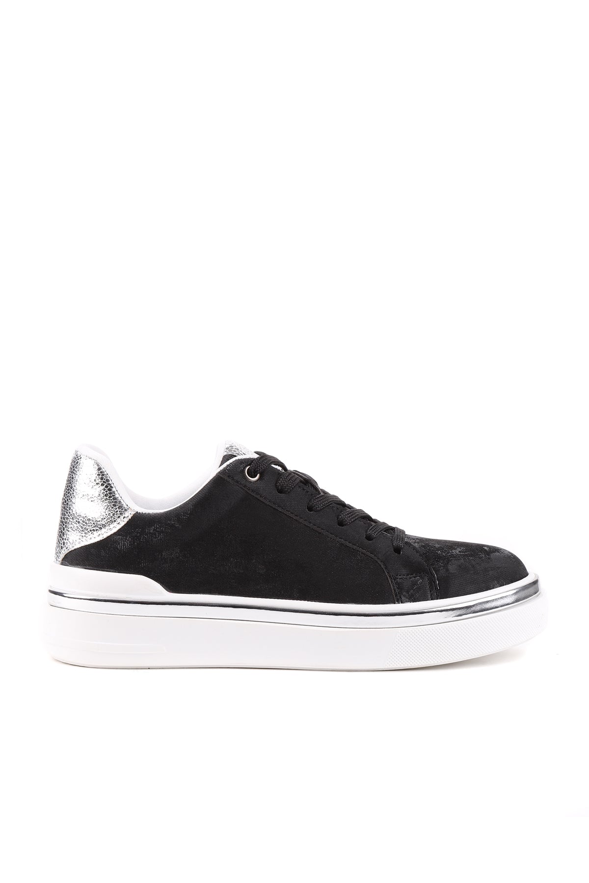 Siyah kadın sneaker STATO Sorel yakın çekim