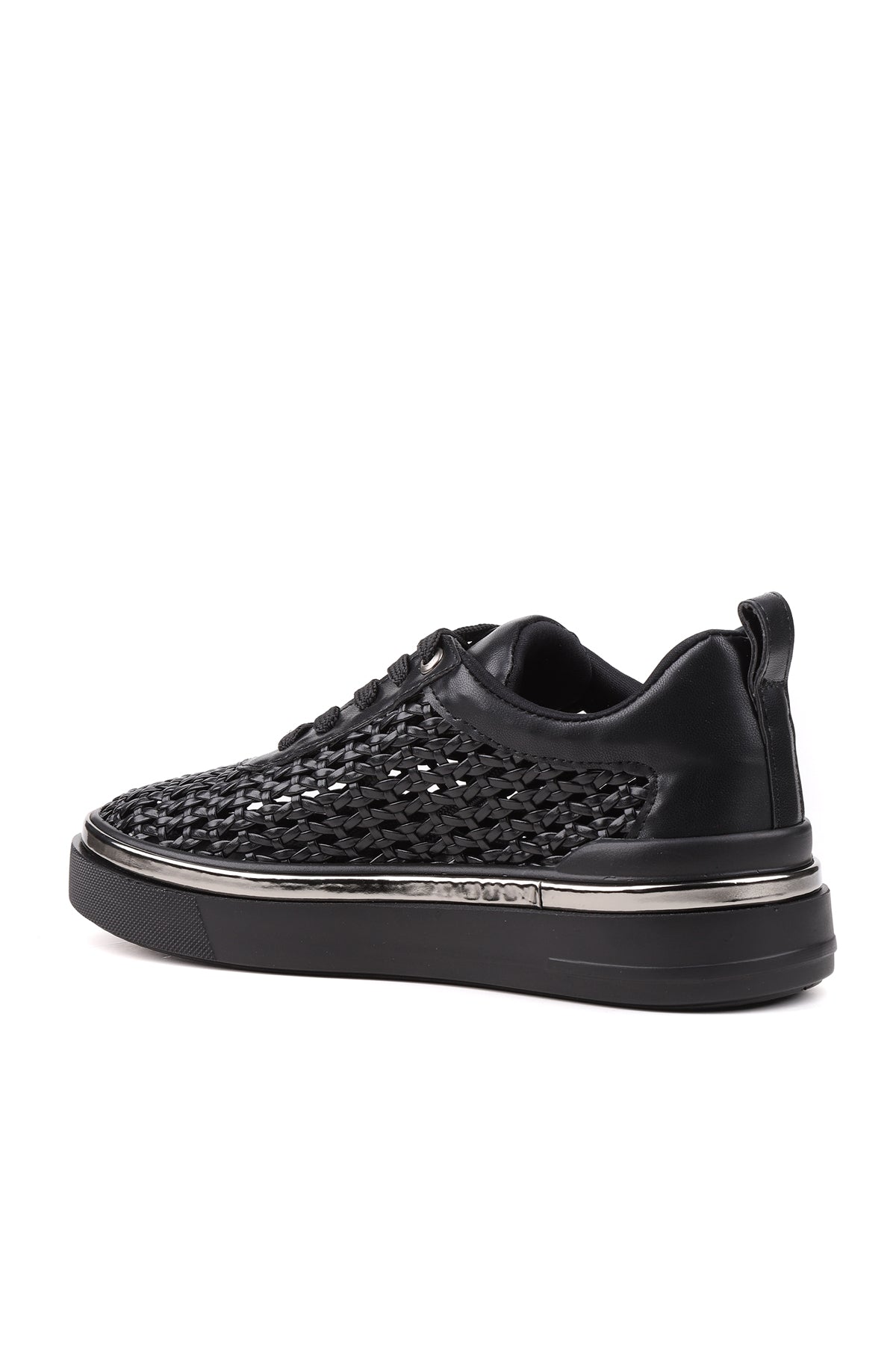 STATO Vale sneaker siyah kombin görünümü