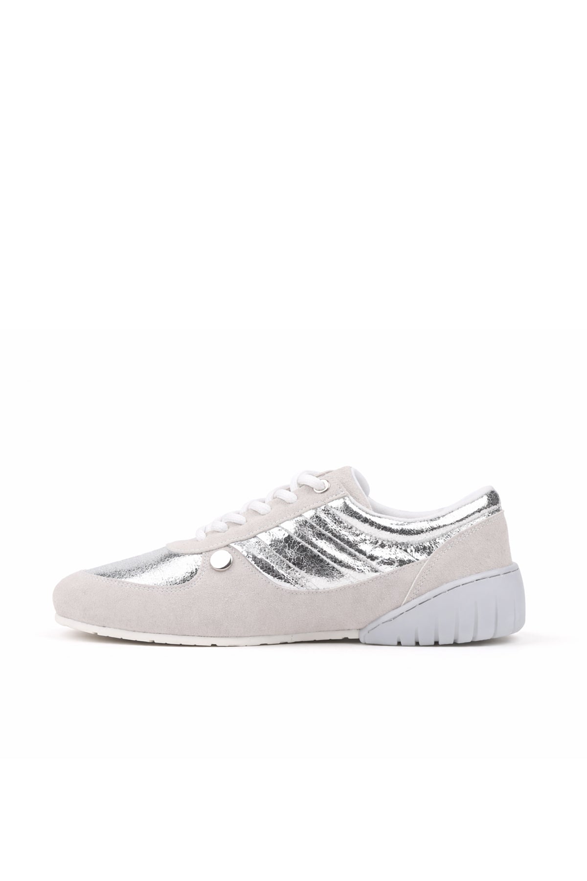 Gümüş kadın sneaker STATO Frame yakın çekim