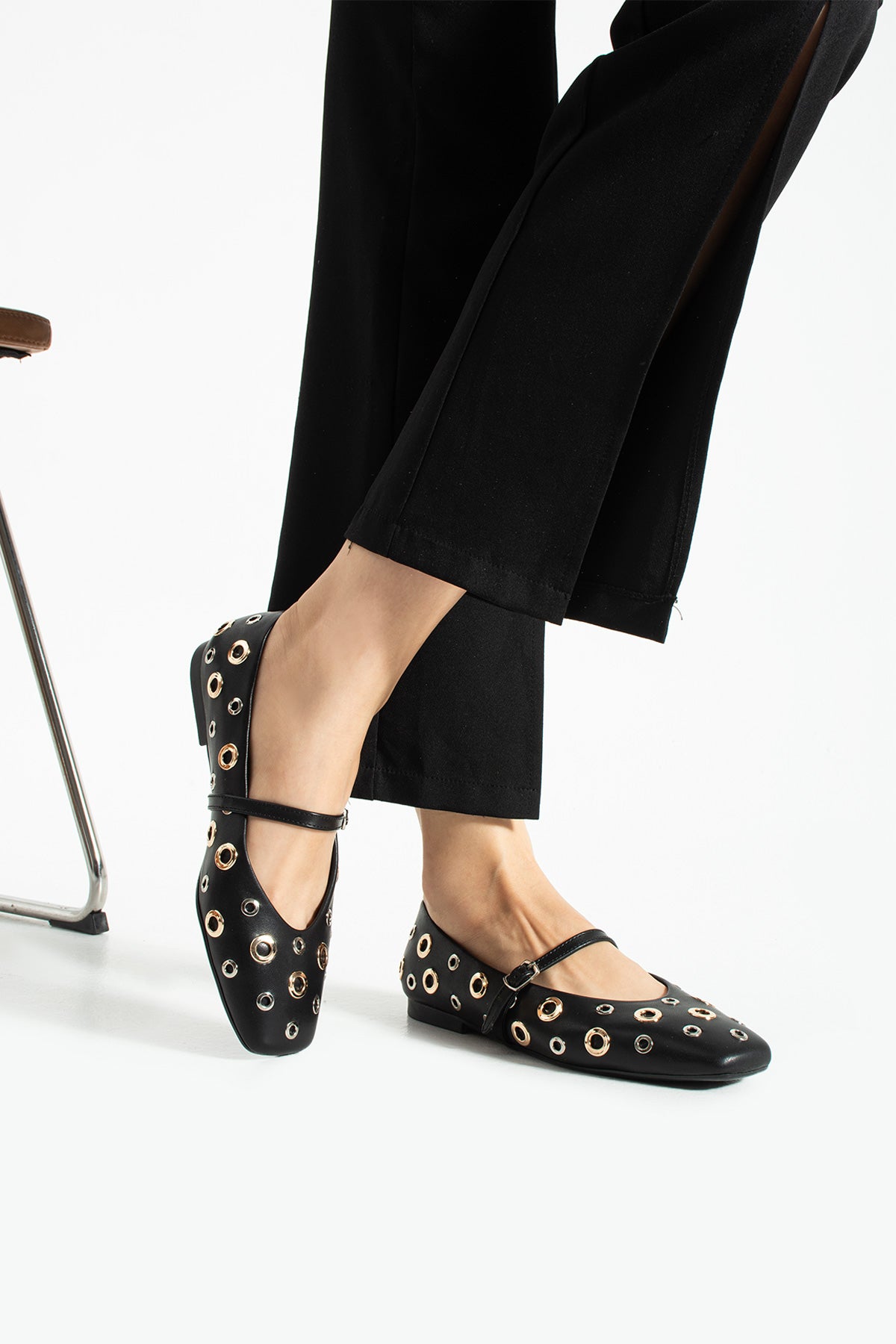 Stato - Siyah Renk Suni Deri Kadın Babet