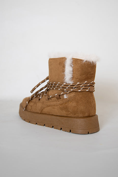 219851141-11 Kadın Yumuşak Rahat Kürklü Bot - Tekstil Süet Kışlık Taba Bot
