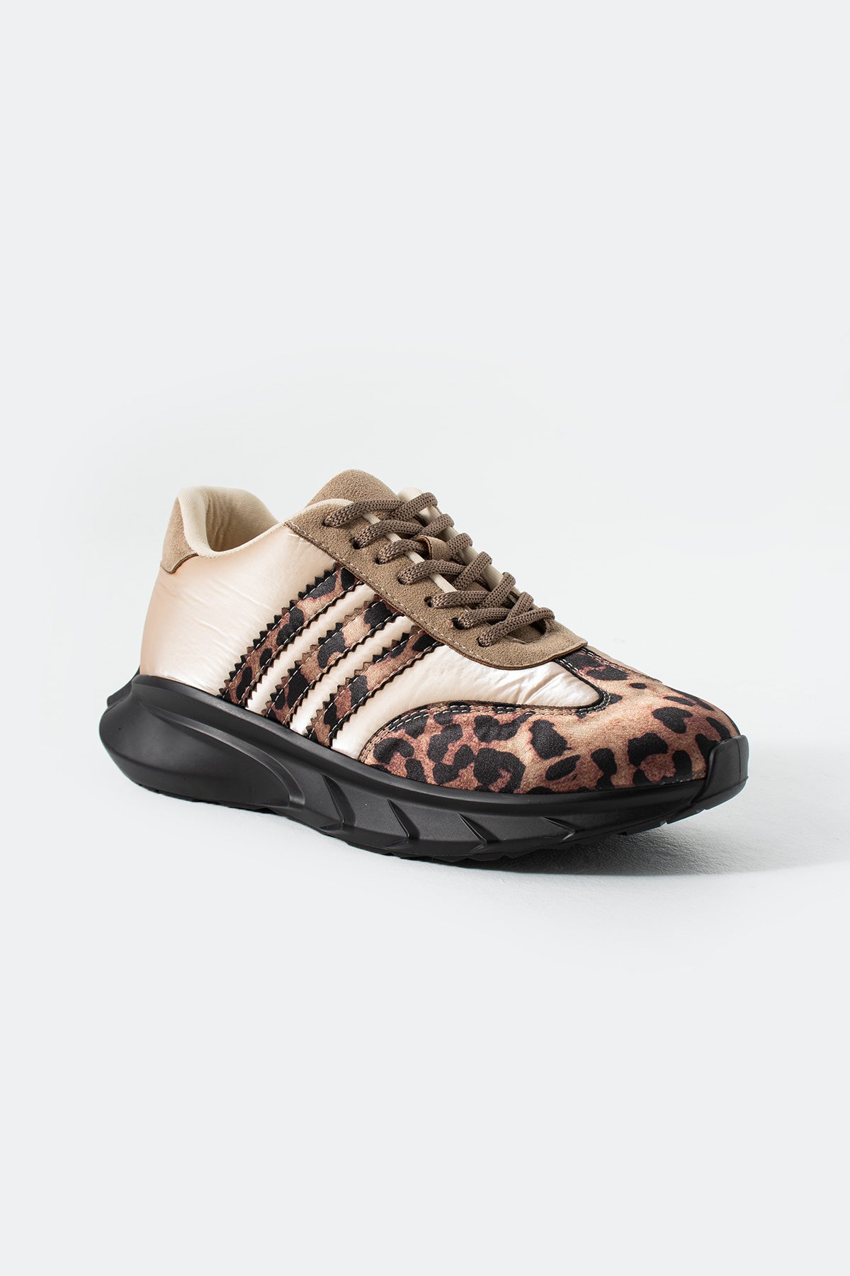 Kadın Comfort Spor Ayakkabı Bej Leopar Desenli