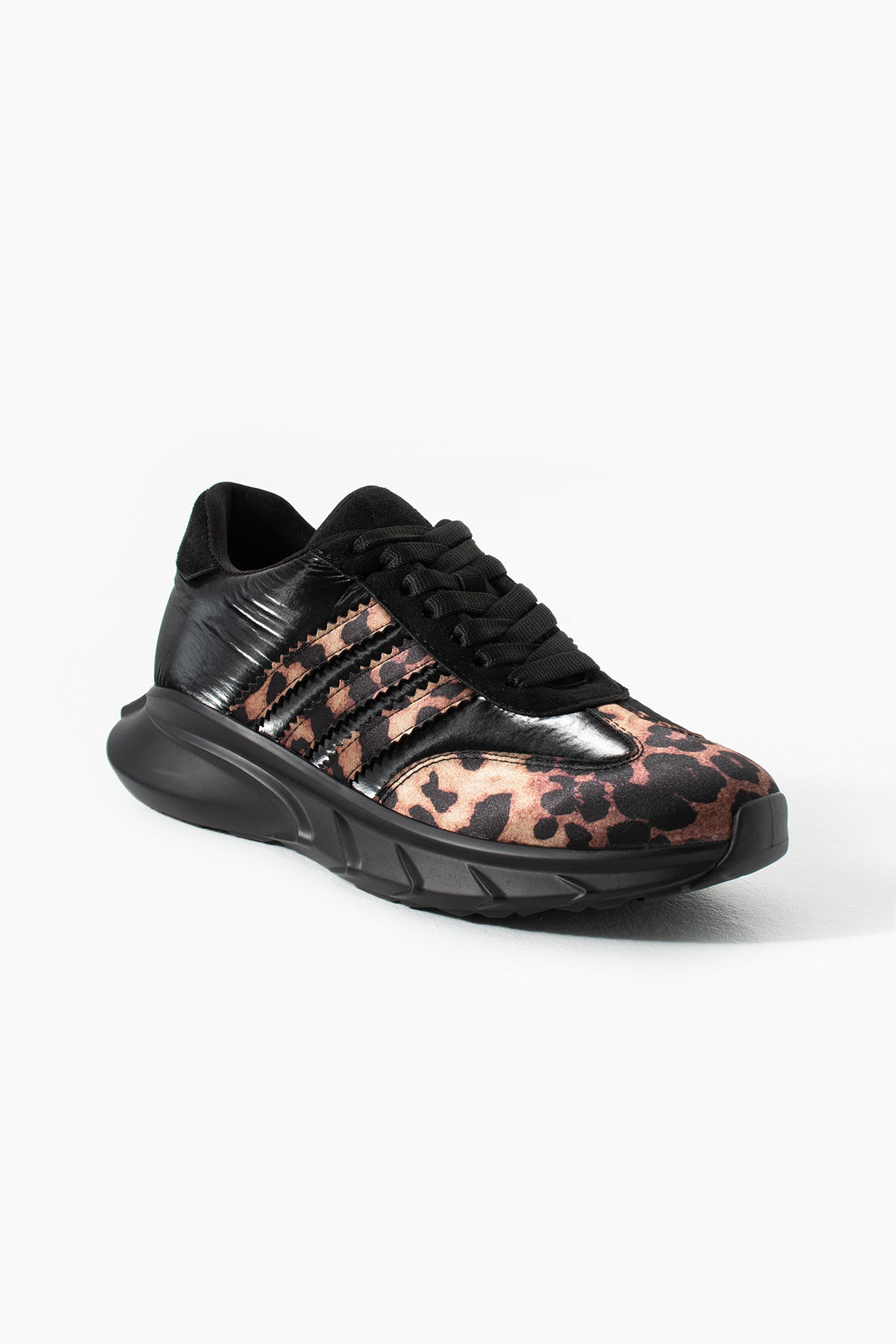 Kadın Comfort Spor Ayakkabı – Siyah Leopar Desenli