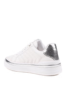 STATO Nova sneaker beyaz kombin görünümü