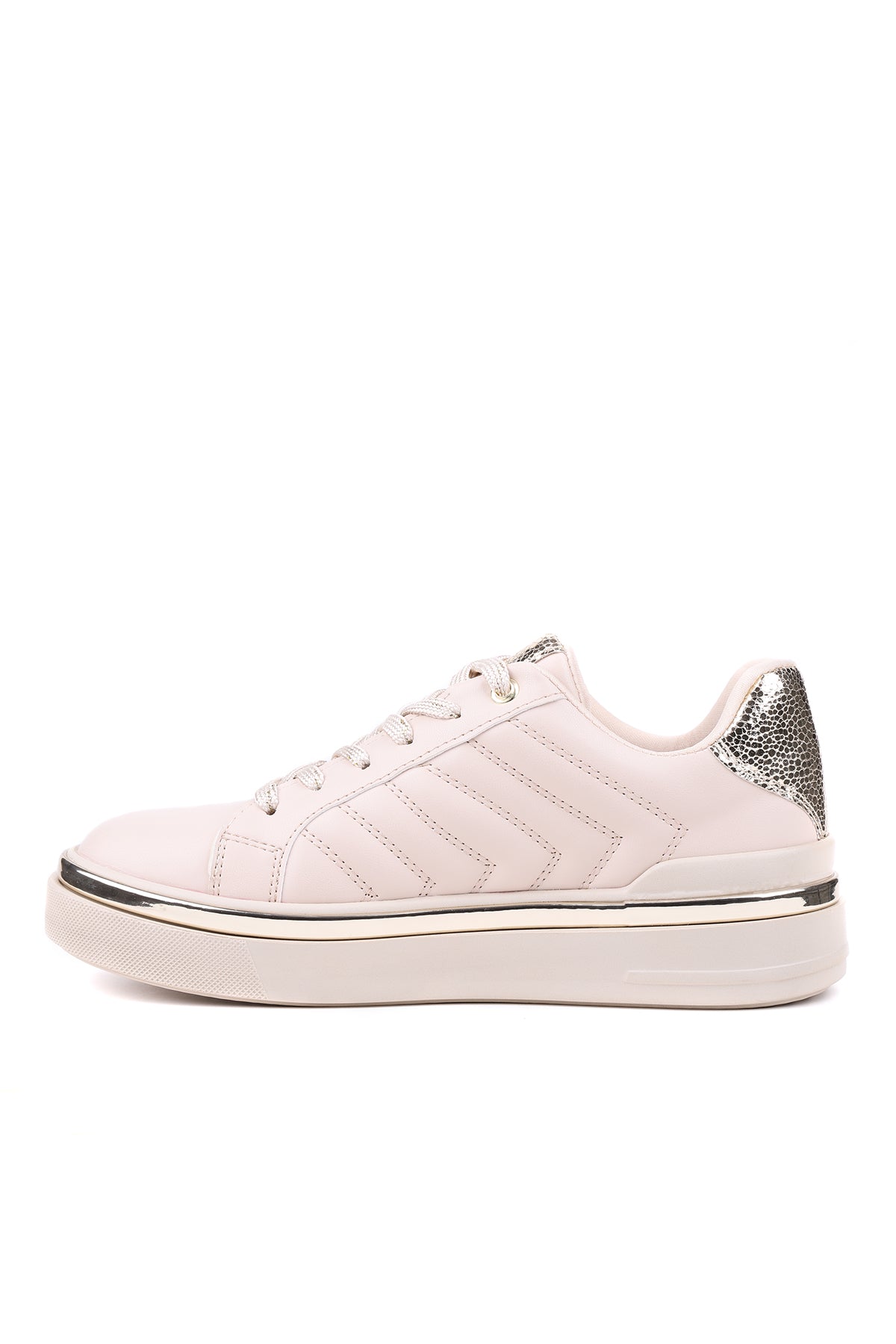 Bej kadın sneaker STATO Nova yakın çekim