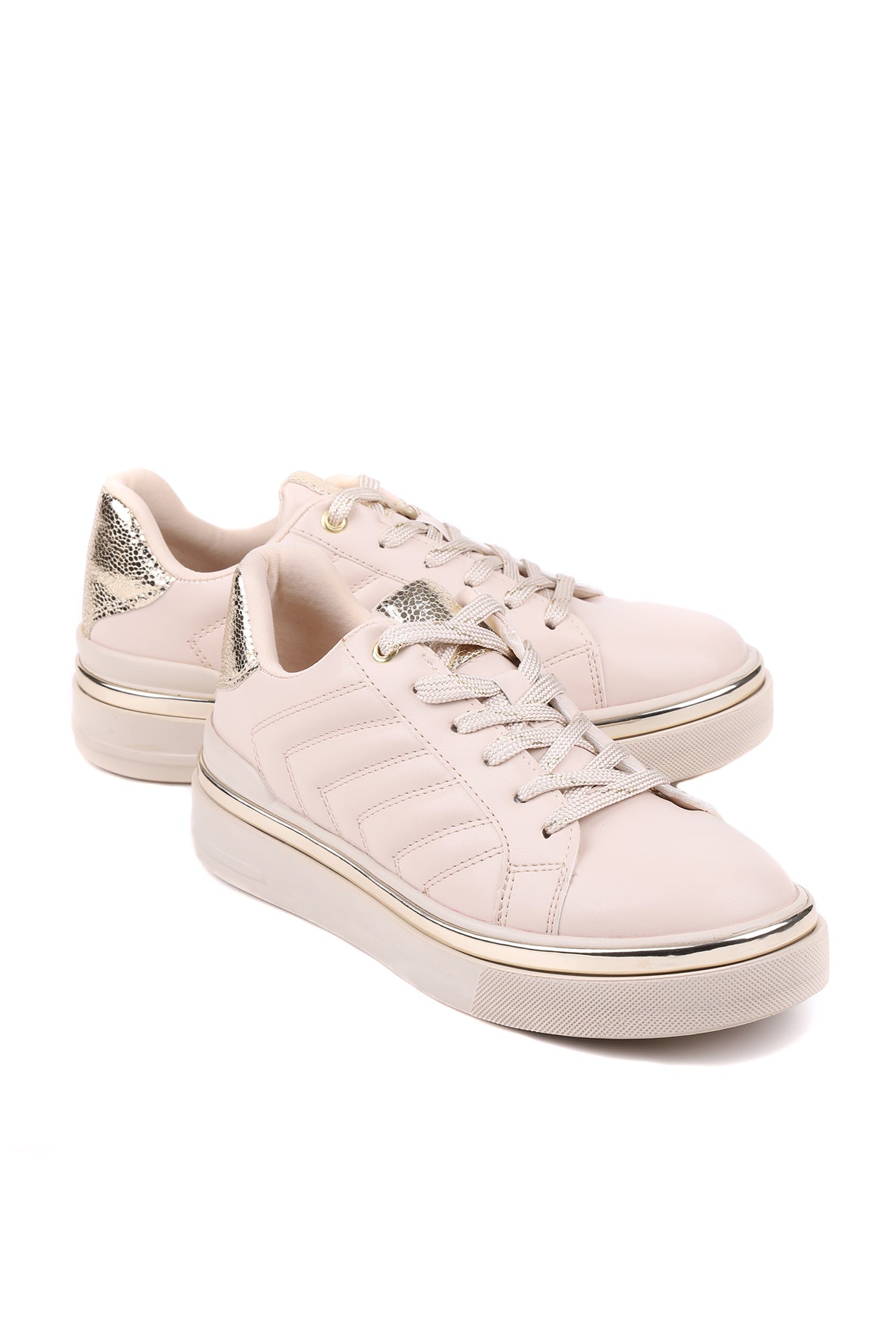 Stato Nova Kapitoneli Gümüş Detaylı Beyaz Kadın Sneaker