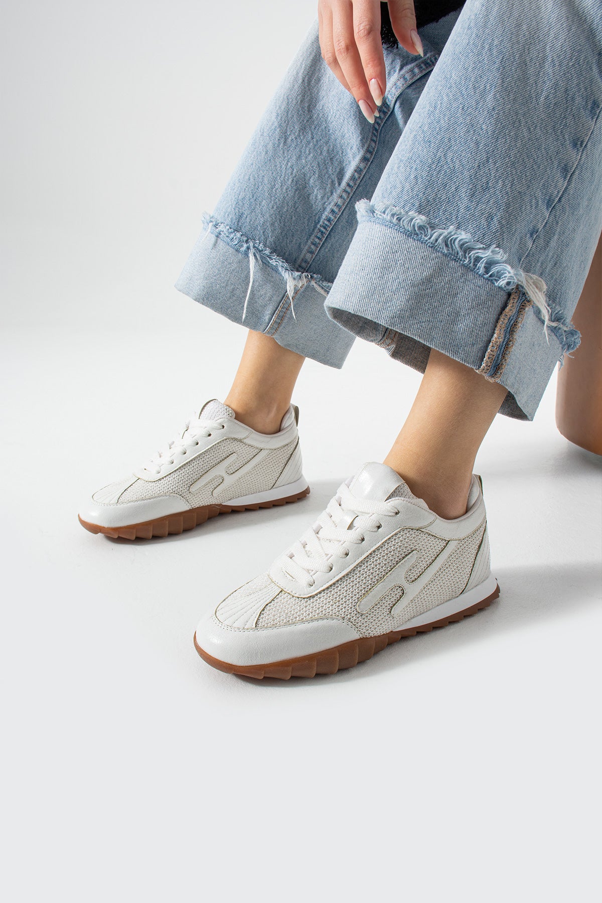 Kadın Comfort Beyaz Spor Ayakkabı