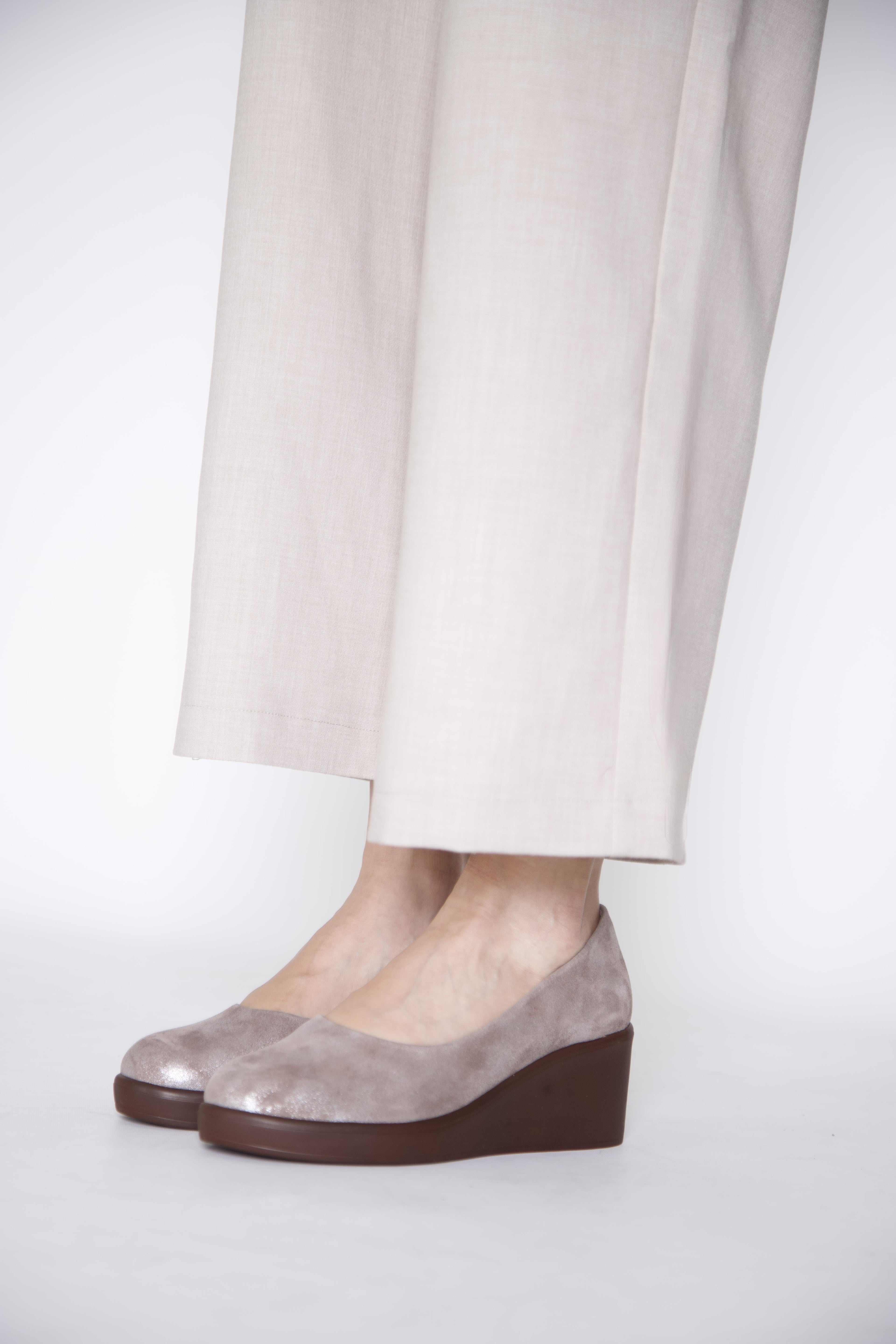 215451114-32 Vizon Deri Süet Kadın Topuklu Ayakkabı