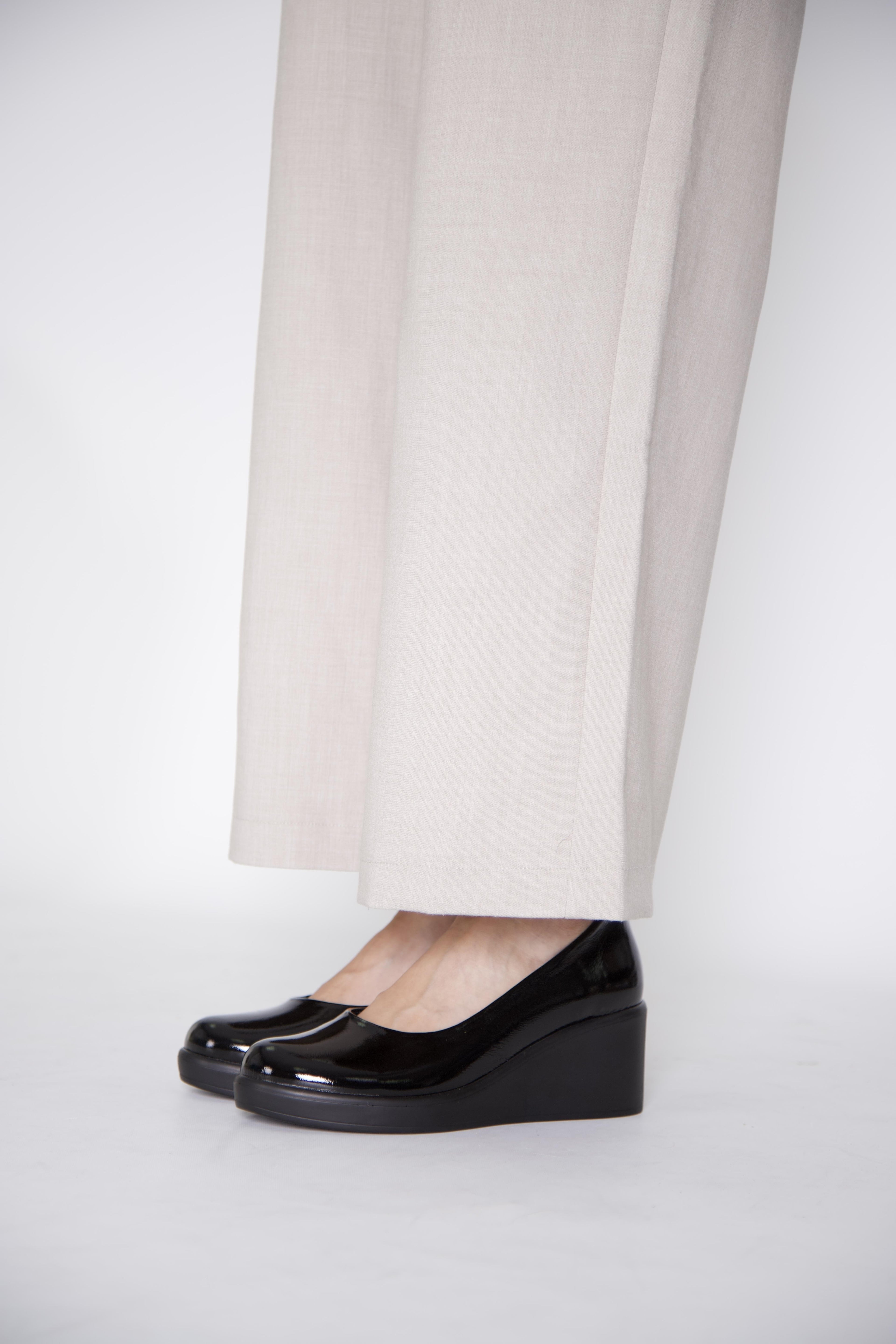 215651114-1 Kadın Topuklu Ayakkabı Siyah Deri Rugan