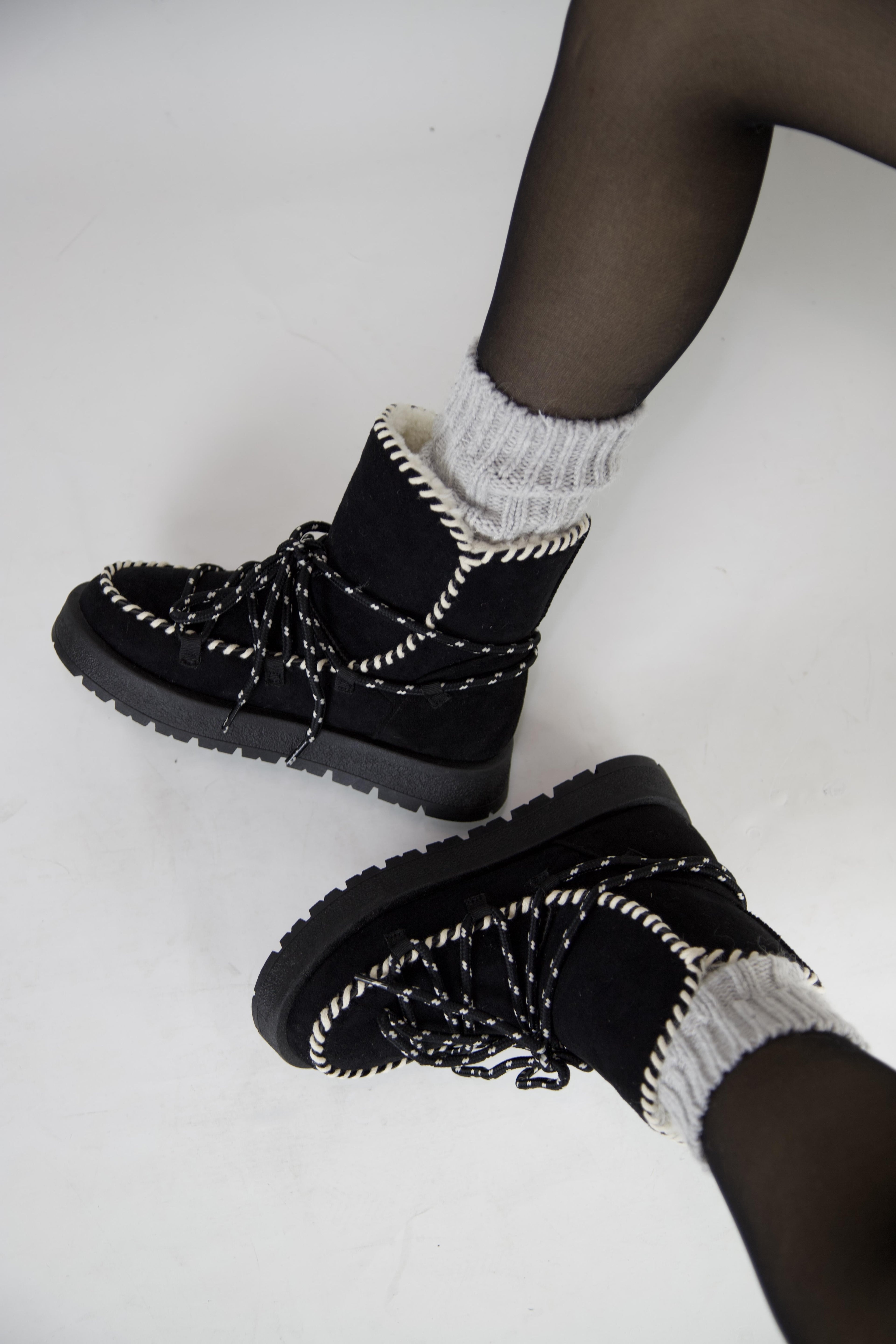 219851141-1S Kadın Yumuşak Rahat Kürklü Bot - Tekstil Süet Kışlık Siyah Bot