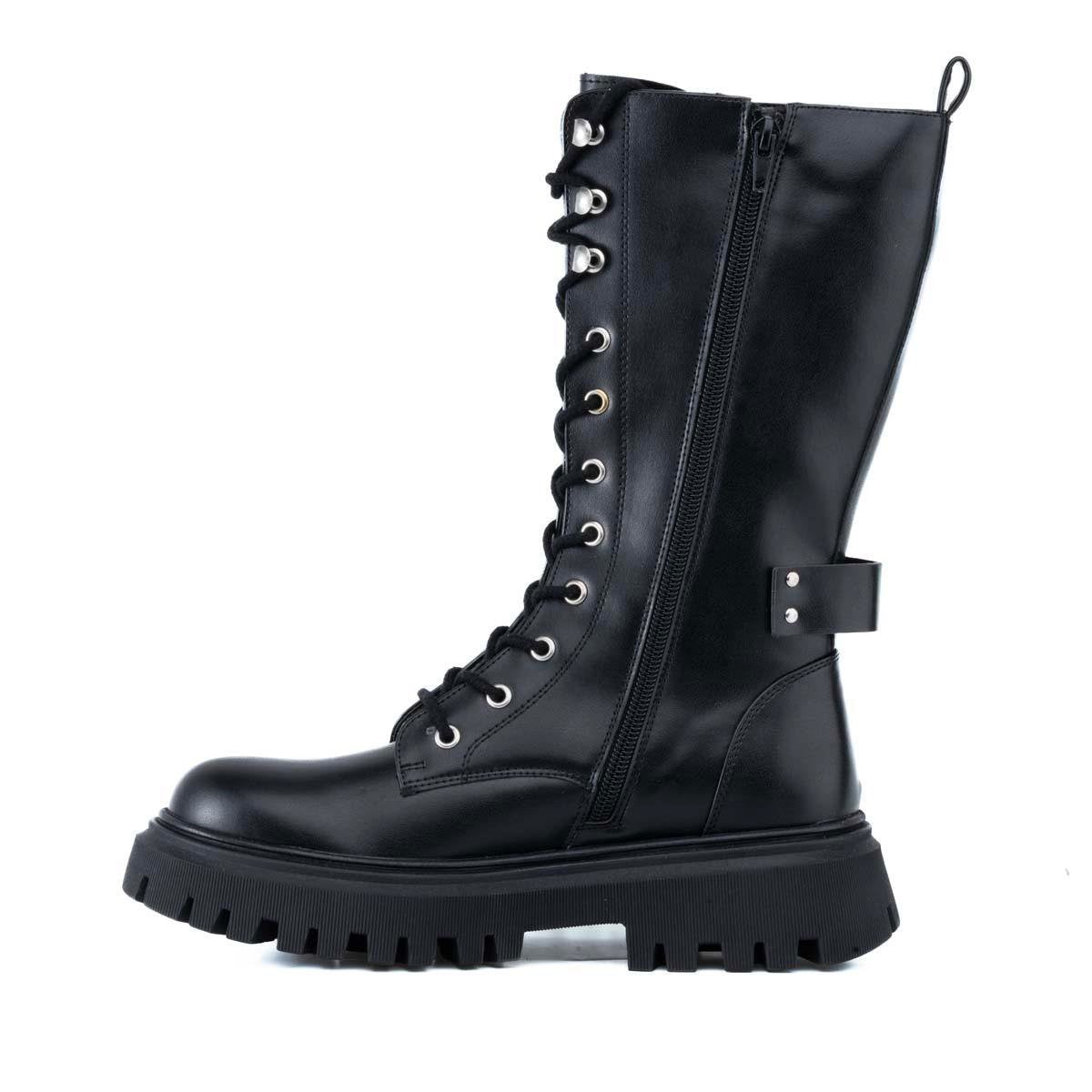 Stato Siyah Kadın Bot