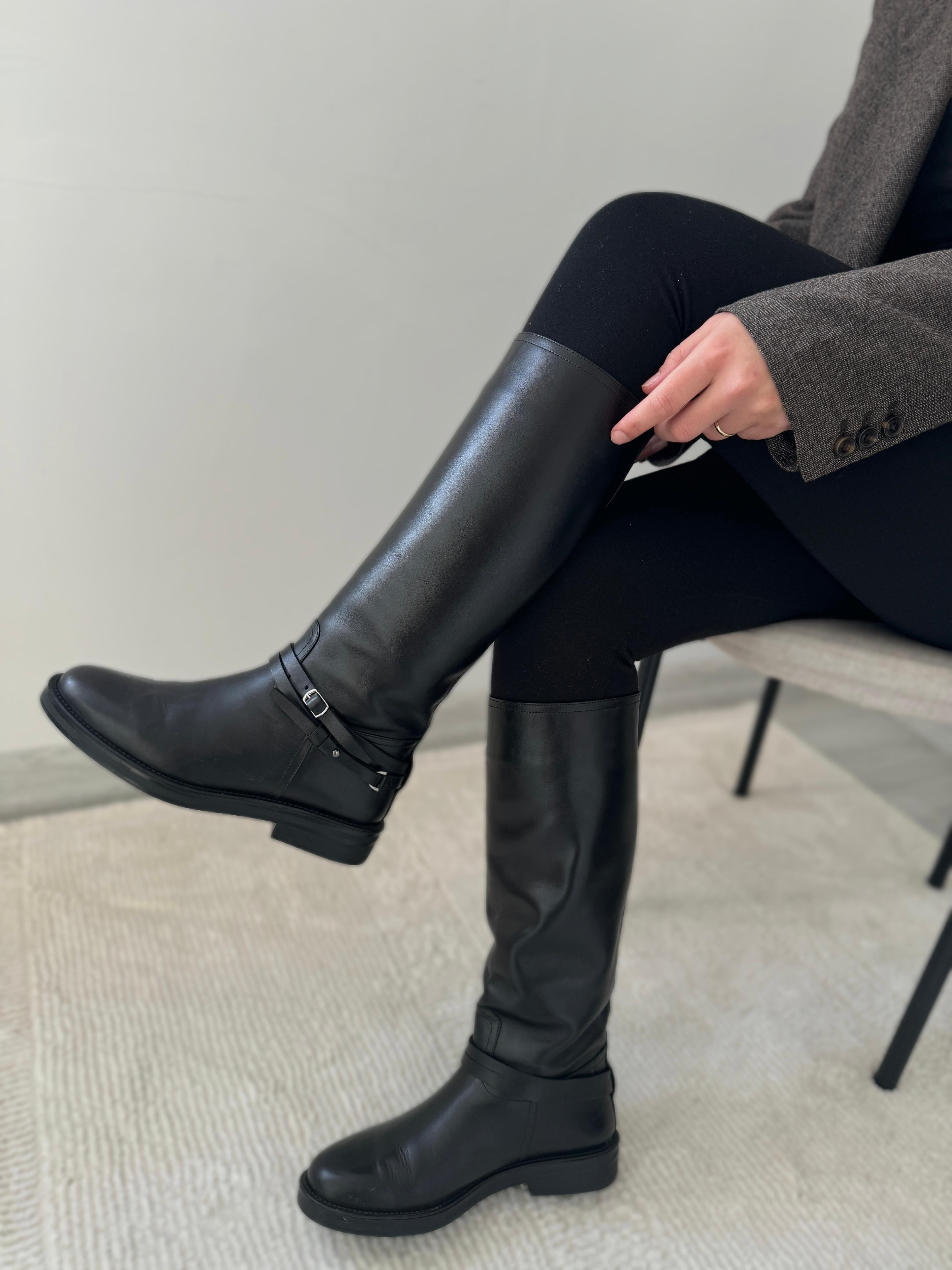 Stato - Siyah Hakiki Deri Fermuarsız Kadın Çizme