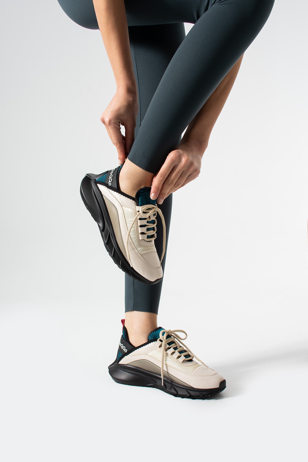 Dört Mevsim Bej Comfort Kadın Spor Ayakkabı