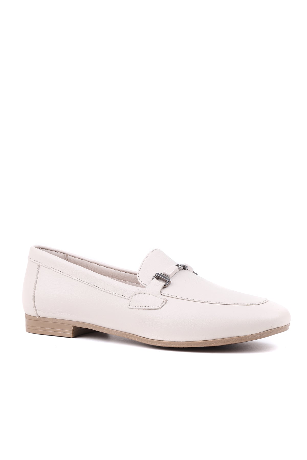 Ekru kadın loafer STATO Verona yakın çekim