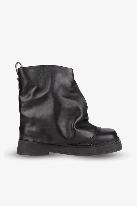 Stato - Siyah Hakiki Deri Bağcıksız Kadın Bot 25-1238