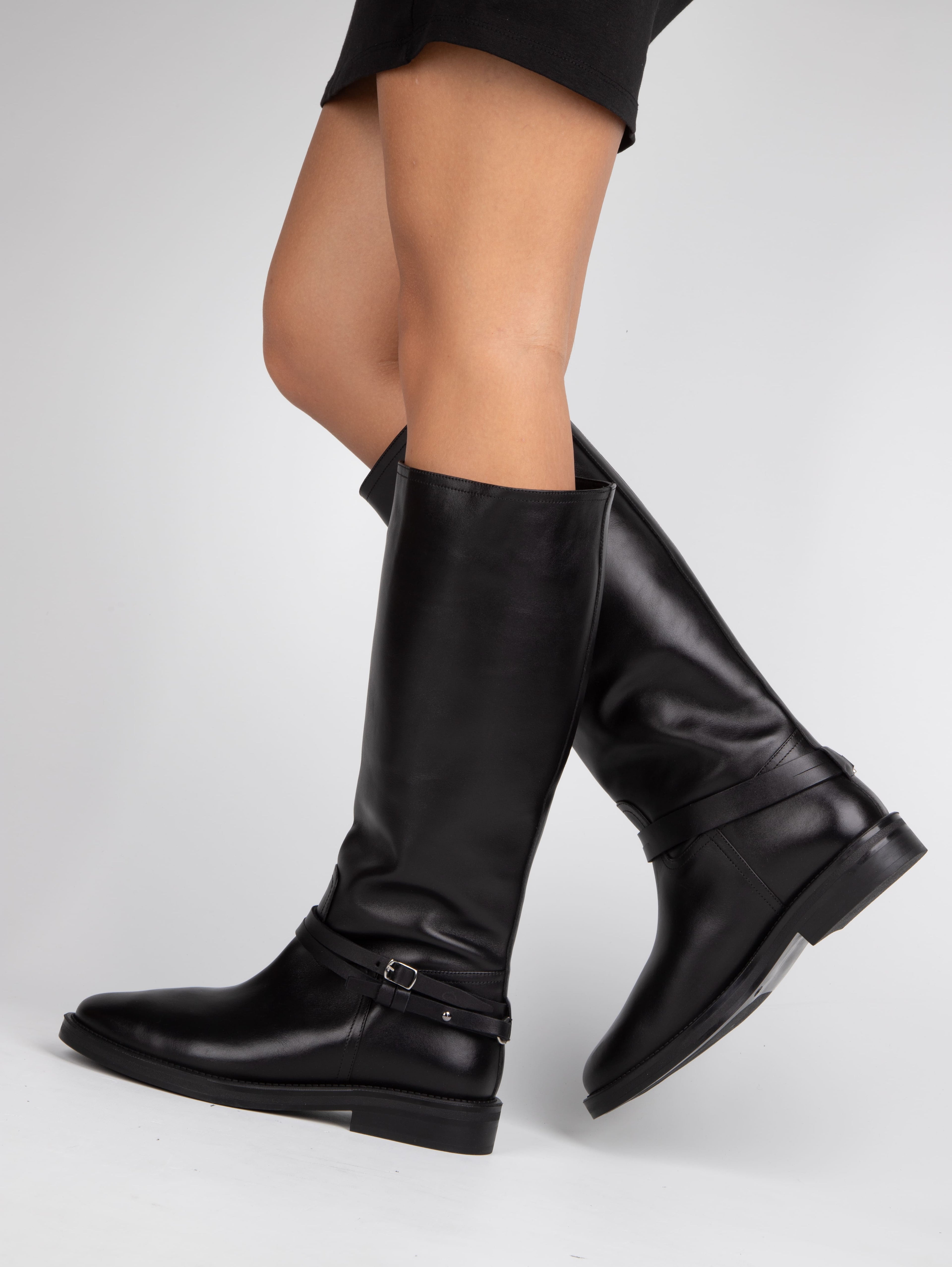 Stato - Siyah Hakiki Deri Fermuarsız Kadın Çizme