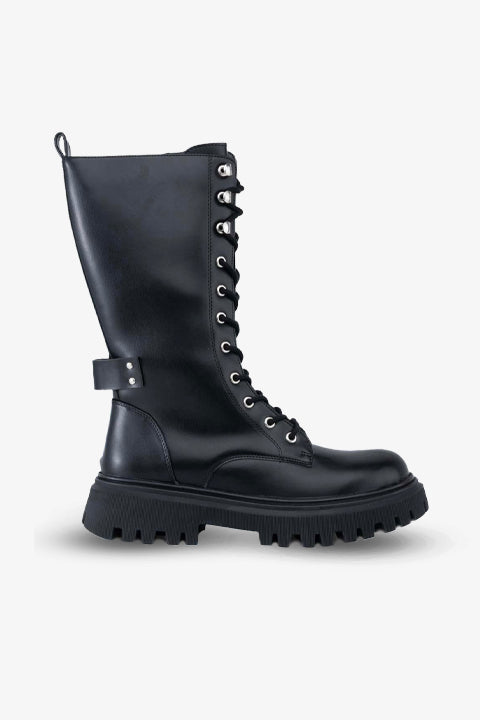 Stato Siyah Kadın Bot